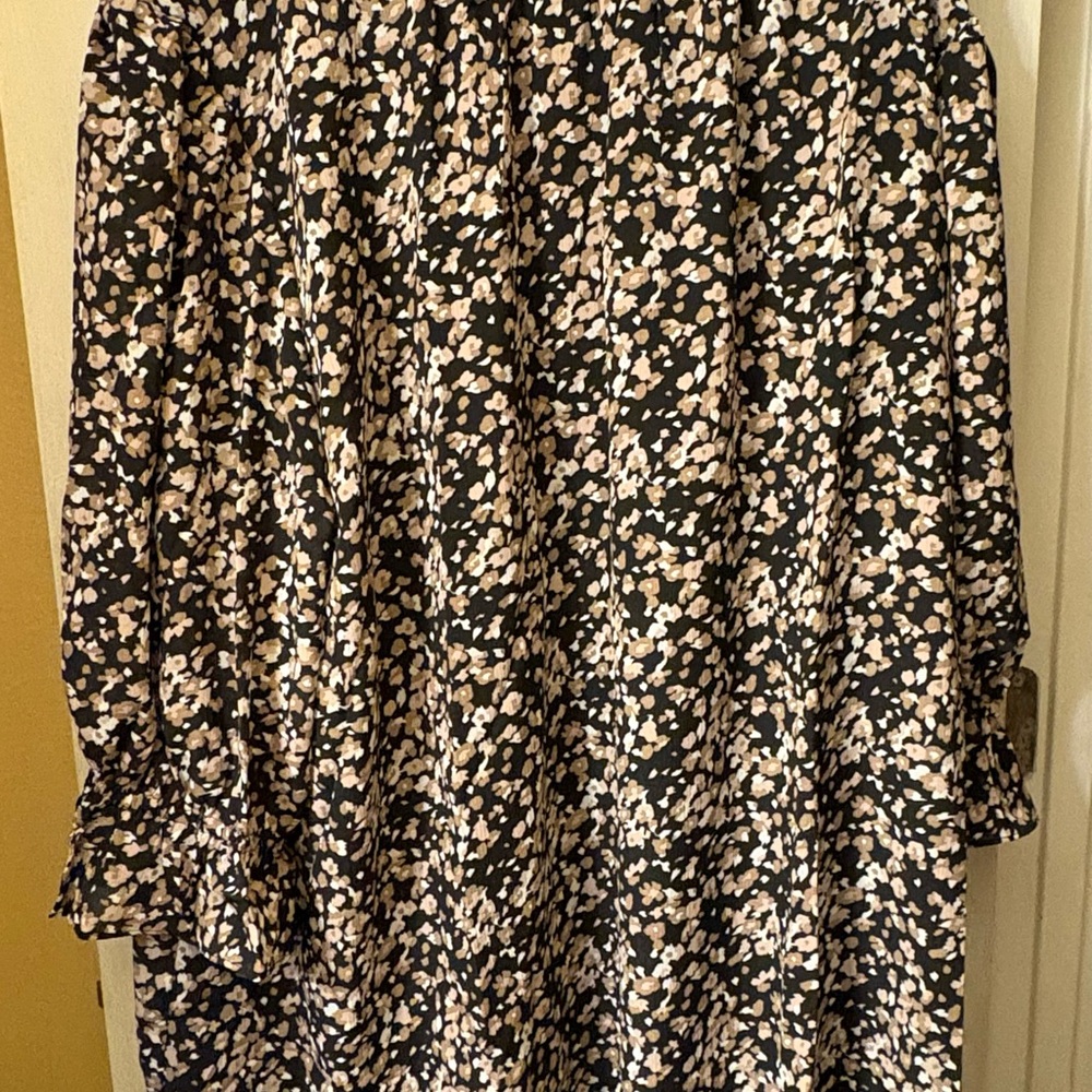 Hayden Floral Mini Dress in Black, White and Brown